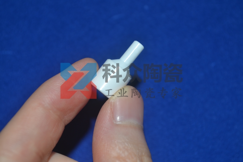 氧化鋯陶瓷推桿的特點體現在什么方面？